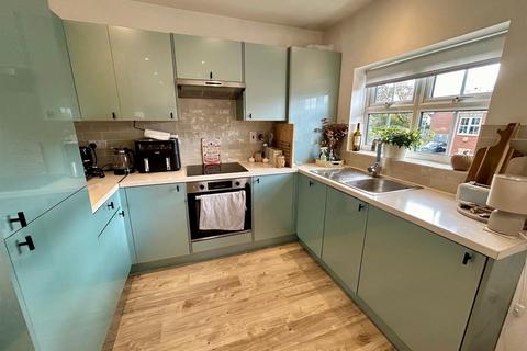 36 Osprey Road, Waltham Abbey, EN9 3TY