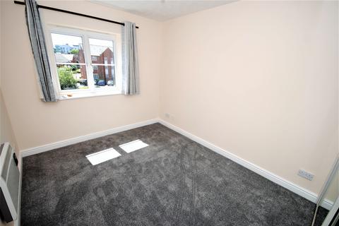 2 bedroom flat to rent, Frances Havergal Close, Leamington Spa, Warwickshire, CV31