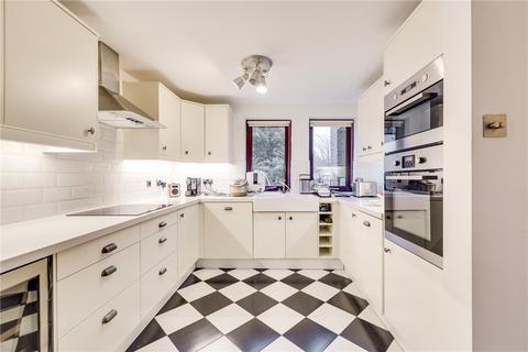 4 bedroom terraced house to rent, Bagleys Lane, London, SW6