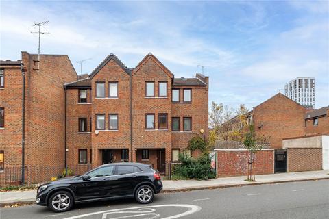 4 bedroom terraced house to rent, Bagleys Lane, London, SW6