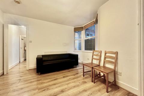 2 bedroom flat to rent, Arodene Road, SW2