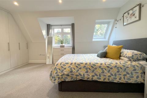 2 bedroom apartment for sale, Lymington Road, Highcliffe, Christchurch, Dorset, BH23