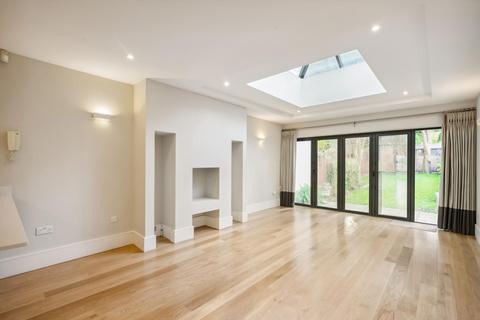 4 bedroom terraced house to rent, Leopold Road, Wimbledon, London, SW19