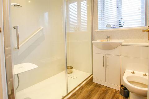 4 Chapelton Way, Largs, KA30 8RF