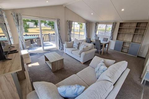 2 bedroom lodge for sale, St Helens Coastal Resort