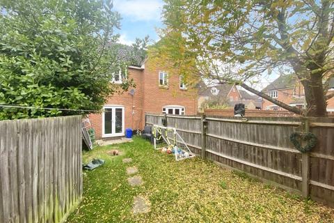 2 bedroom terraced house for sale, Walker Chase, Kesgrave, Ipswich, Suffolk, IP5