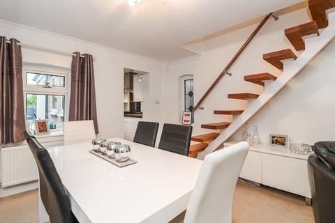 2 bedroom end of terrace house for sale, Breakspeare Road, Abbots Langley, WD5