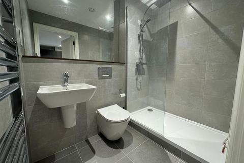 1 bedroom apartment to rent, Springwell Gardens, Whitehall Road, Leeds LS12