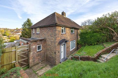 3 bedroom semi-detached house for sale, Auckland Drive, Brighton