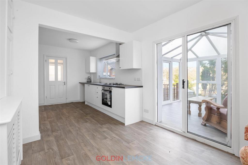 Kitchen/Dining Room