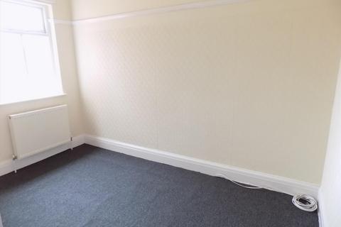 2 bedroom flat for sale, Burlington Road, Blackpool FY4