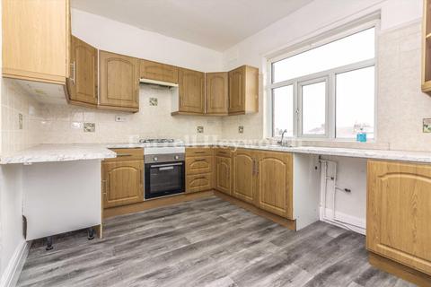 2 bedroom flat for sale, Burlington Road, Blackpool FY4