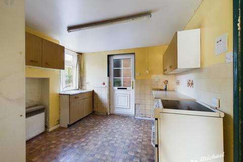 1 bedroom maisonette for sale, High Street, Whitchurch, Aylesbury, Buckinghamshire