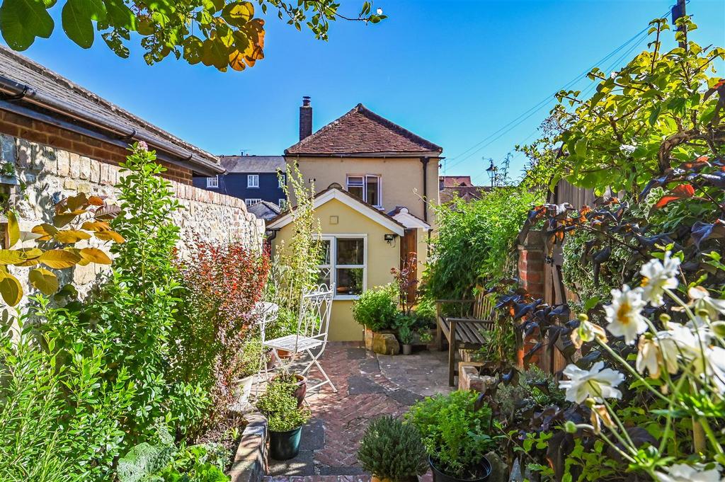 Courtyard Garden