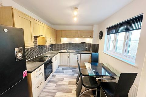 2 bedroom flat to rent, Philips Wynd, Hamilton, ML3