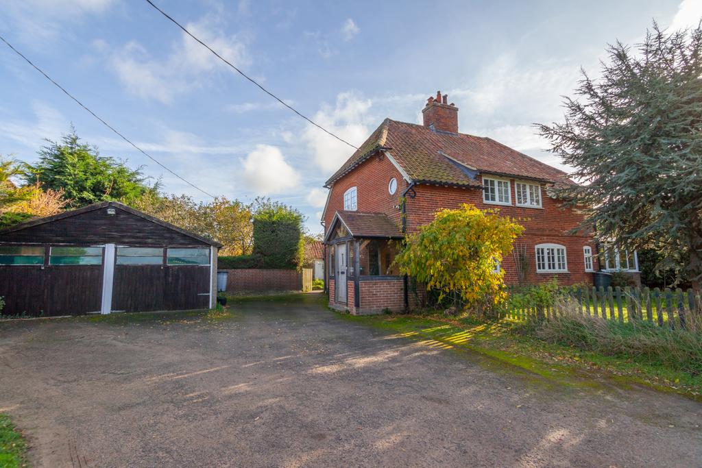 4 Bed Detached Character Cottage