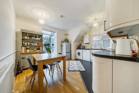 2 bedroom flat for sale, Quinton Street, Earlsfield