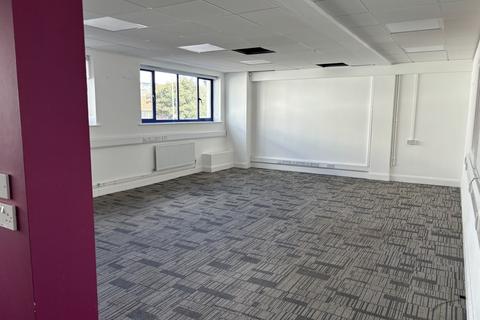 Office to rent, Ellen Street, Hove BN3