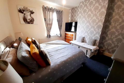 2 bedroom terraced house for sale, Beaufort Street, Gainsborough