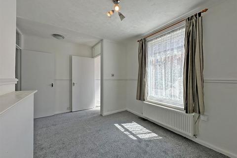 3 bedroom terraced house for sale, Caesars Road, Newport