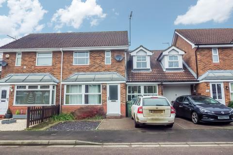 3 bedroom terraced house to rent, Delapre Drive, Banbury OX16