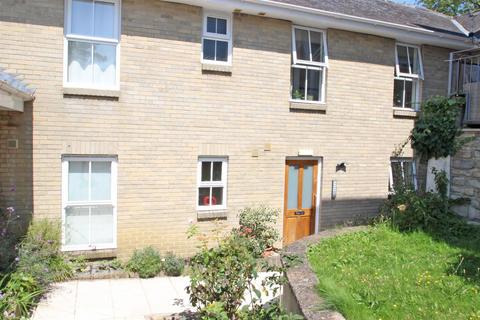 3 bedroom flat for sale, Ampthill House, East Hill Road, Ryde