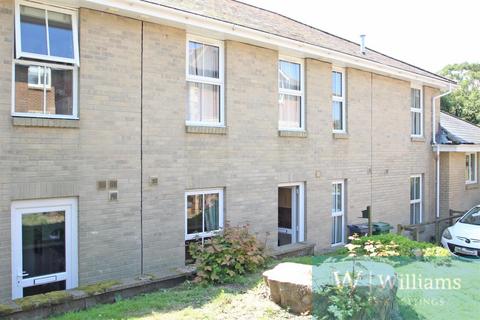 3 bedroom flat for sale, Ampthill House, East Hill Road, Ryde