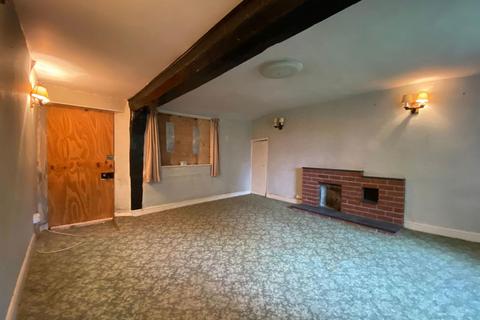 undefined, Long Row, Tibenham