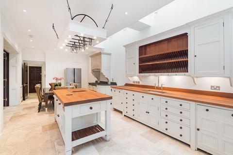 6 bedroom detached house to rent, Tite Street, London, SW3