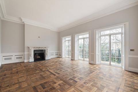 6 bedroom detached house to rent, Tite Street, London, SW3