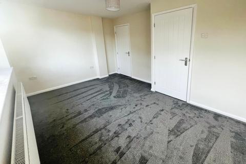 2 bedroom terraced house to rent, Larne Road, Lincoln LN5