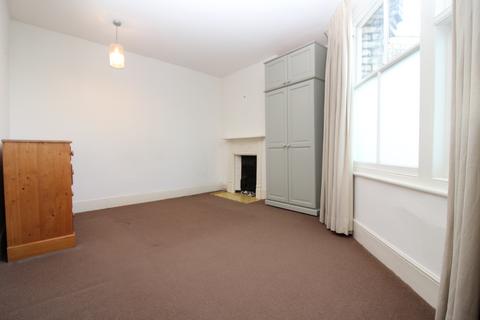 2 bedroom apartment to rent, Muswell Hill Broadway, London, N10