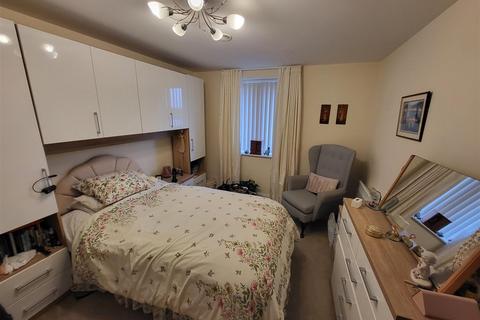 2 bedroom property for sale, Sandy Lane, Prestatyn