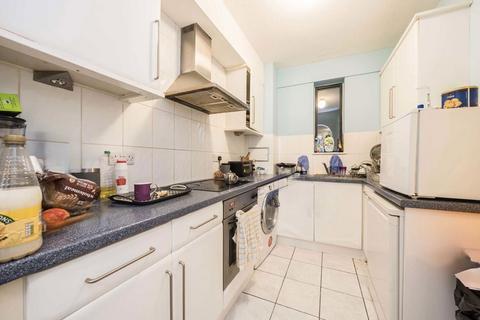 1 bedroom flat for sale, Fife Road, Kingston Upon Thames KT1