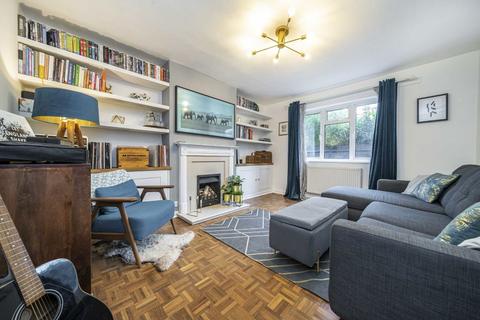 3 bedroom flat for sale, Talma Gardens, Twickenham TW2