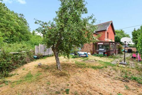 3 bedroom semi-detached house for sale, Hartley Court Road, Reading RG7