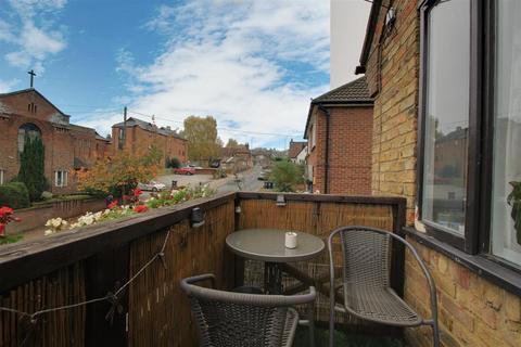 2 bedroom apartment for sale, The Nap, Kings Langley