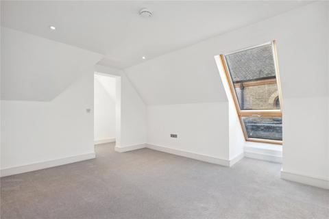 2 bedroom apartment for sale, North Common Road, London, W5