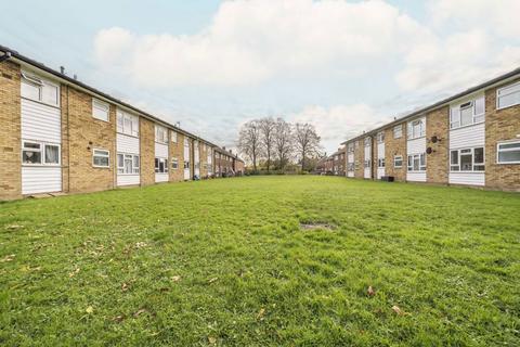 1 bedroom flat for sale, High Street, West Molesey KT8