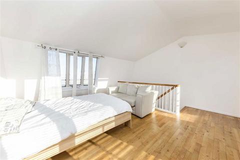 1 bedroom flat for sale, Princes Court, London SE16