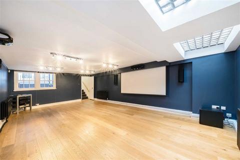 3 bedroom house to rent, Westmoreland Street, London W1G