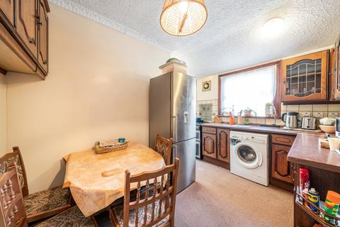 2 bedroom maisonette for sale, Wooler Street, London