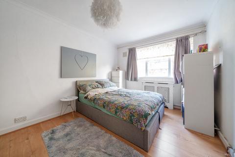 2 bedroom apartment for sale, Uxbridge Road, London