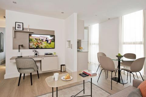 2 bedroom serviced apartment to rent, Norwich Street , London EC4A