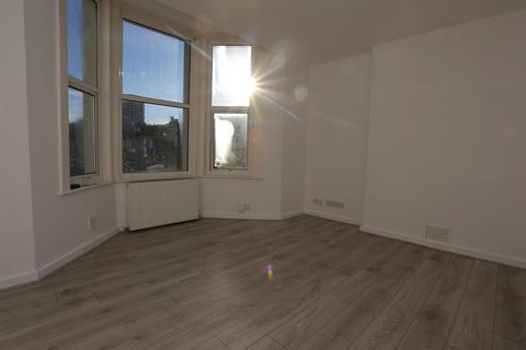 1 bedroom flat to rent, Ditchling Rise, Brighton