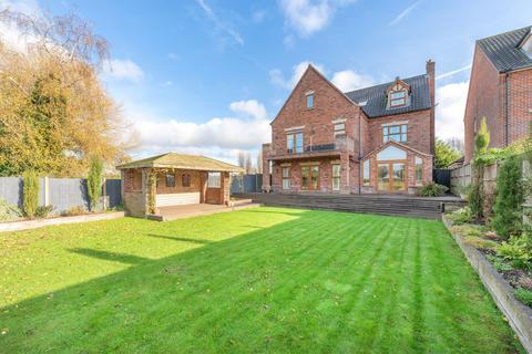 6 bedroom detached house for sale, Flixton View, Oulton