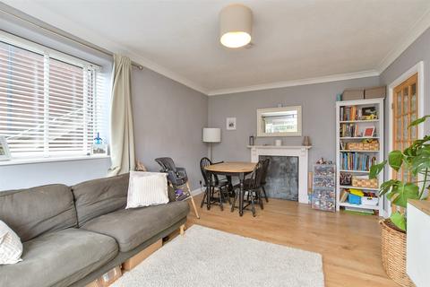 2 bedroom flat for sale, Westdene Drive, Brighton, East Sussex