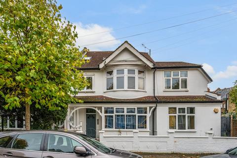 2 bedroom flat for sale, Woodnook Road, Furzedown, London, SW16