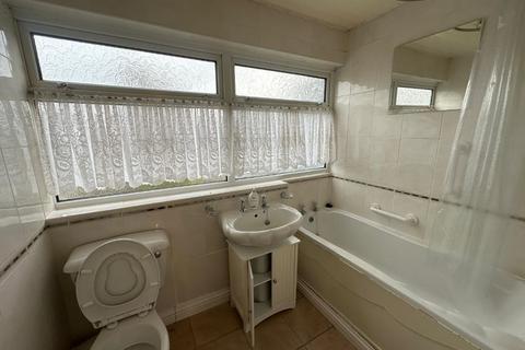 55 Oak Croft, Birmingham, B37 5AT