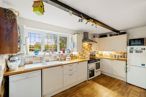 73 Canterbury Road, Lydden, Dover, CT15 7EX